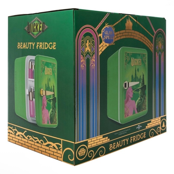 Wicked Green Beauty Fridge NIB - Picture 8 of 8